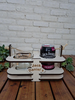 Jack Daniels-Tragerl mit Glas